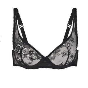 Skims Ultra Fine Lace Scoop Bra 32DD